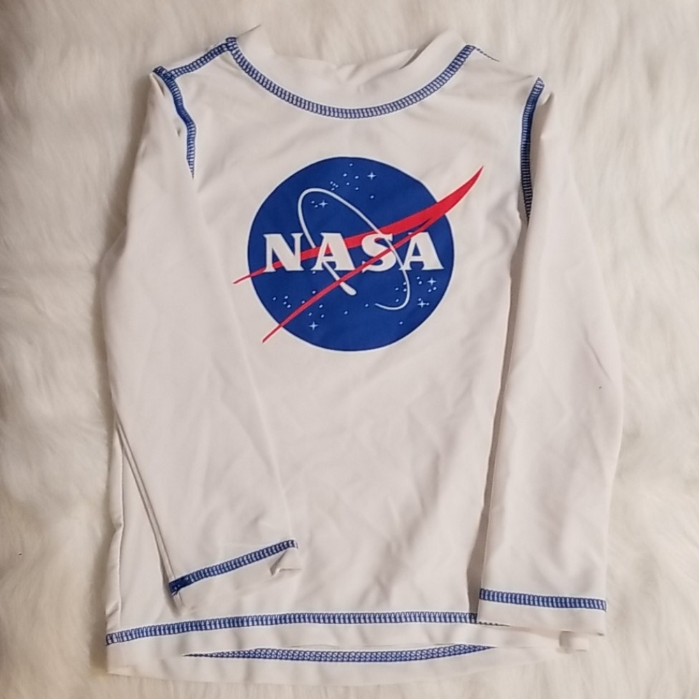White long sleeve NASA rashguard NEW 2T